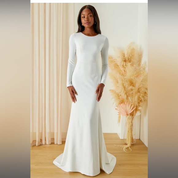 Lulus NWT wedding dress size small white ivory shawl from lulus as well - Picture 1 of 3